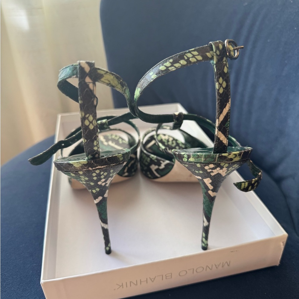 Manolo Blahnik Green python leather Sandals - Picture 4 of 16